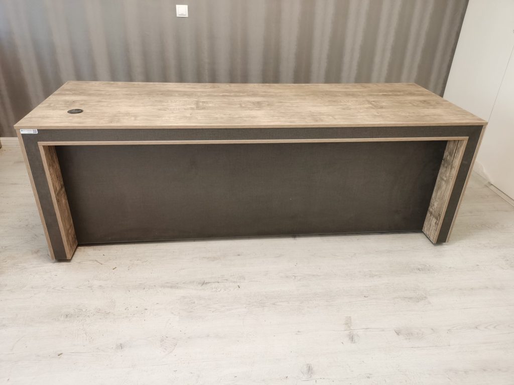 میز مدیریتی