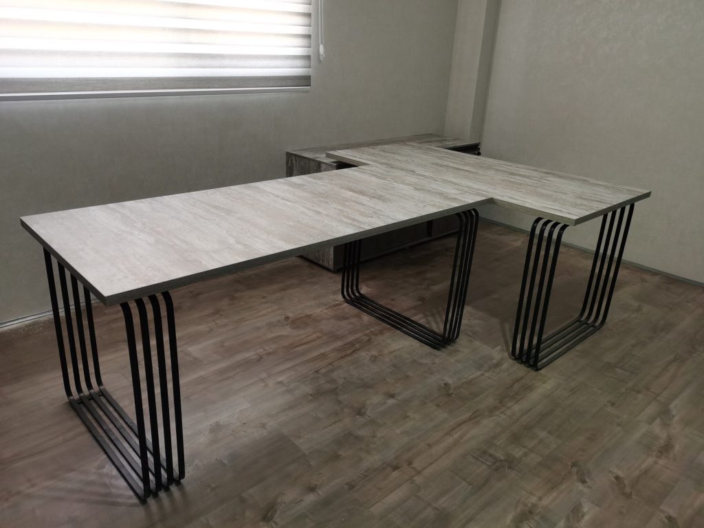 میز مدیریتی