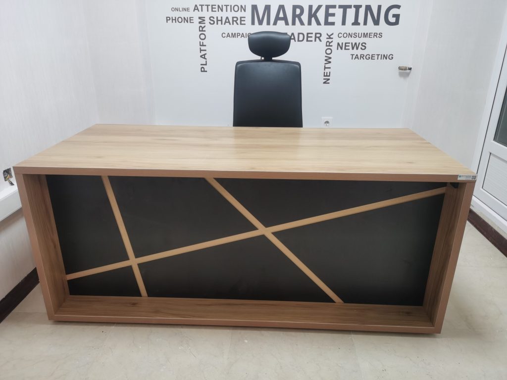 میز مدیریتی Mo113