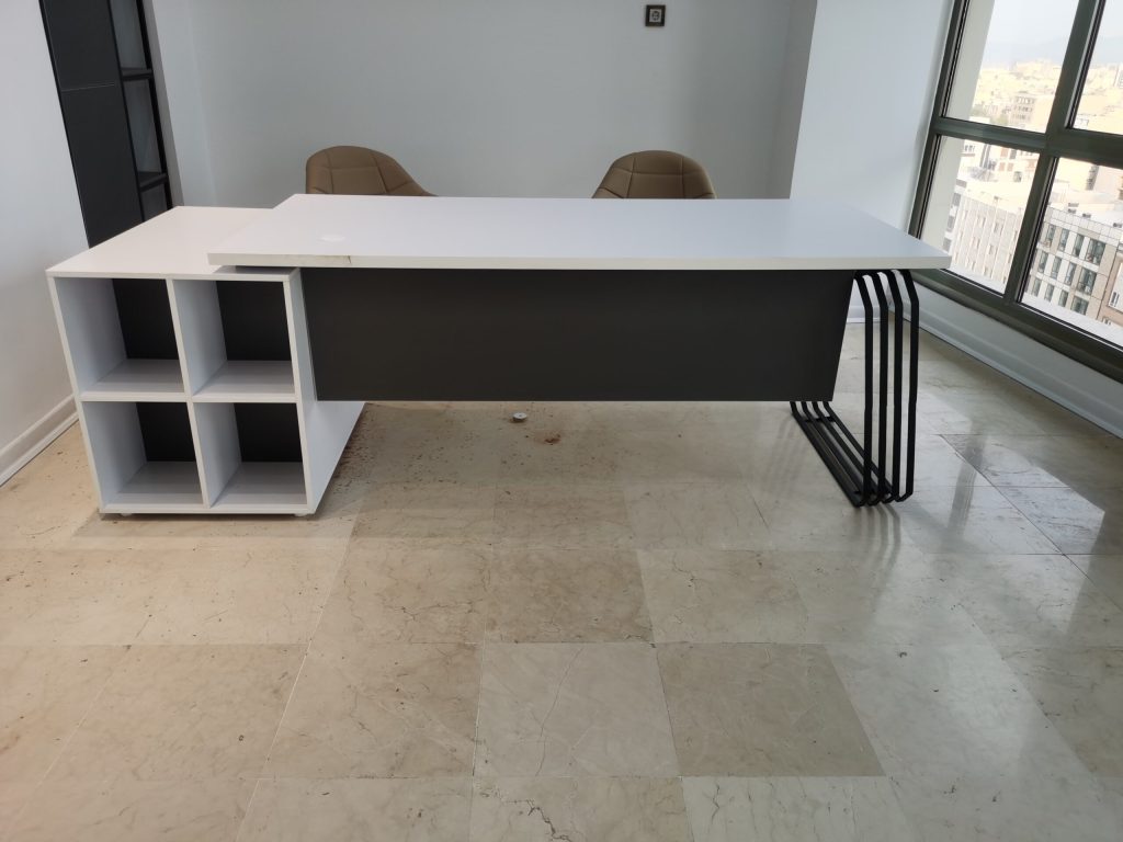 میز مدیریتی Mo104