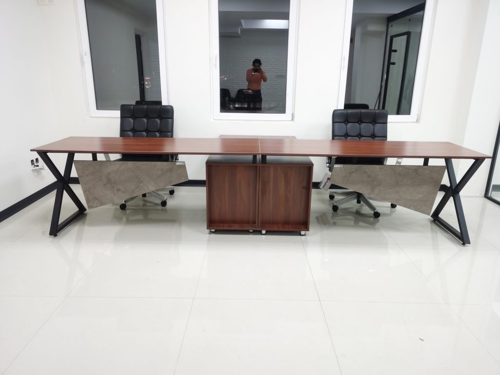 میز کارشناسی
