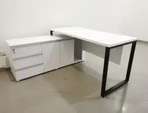 میز کارمندی مدرن ال E 108