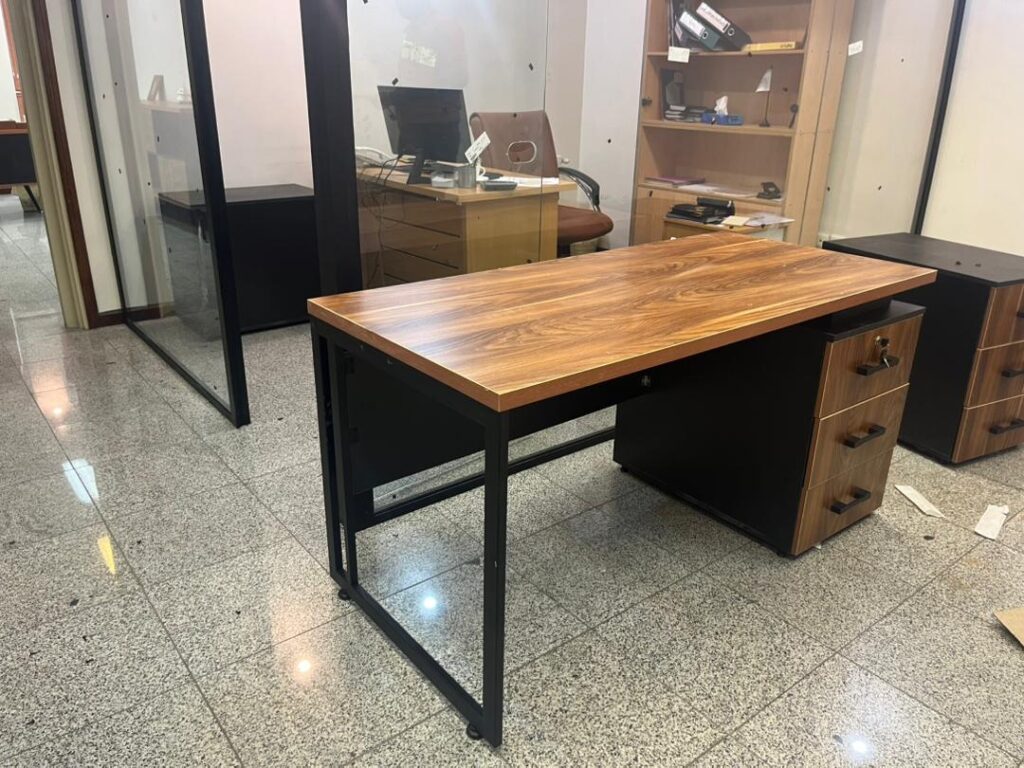 میز اداری1