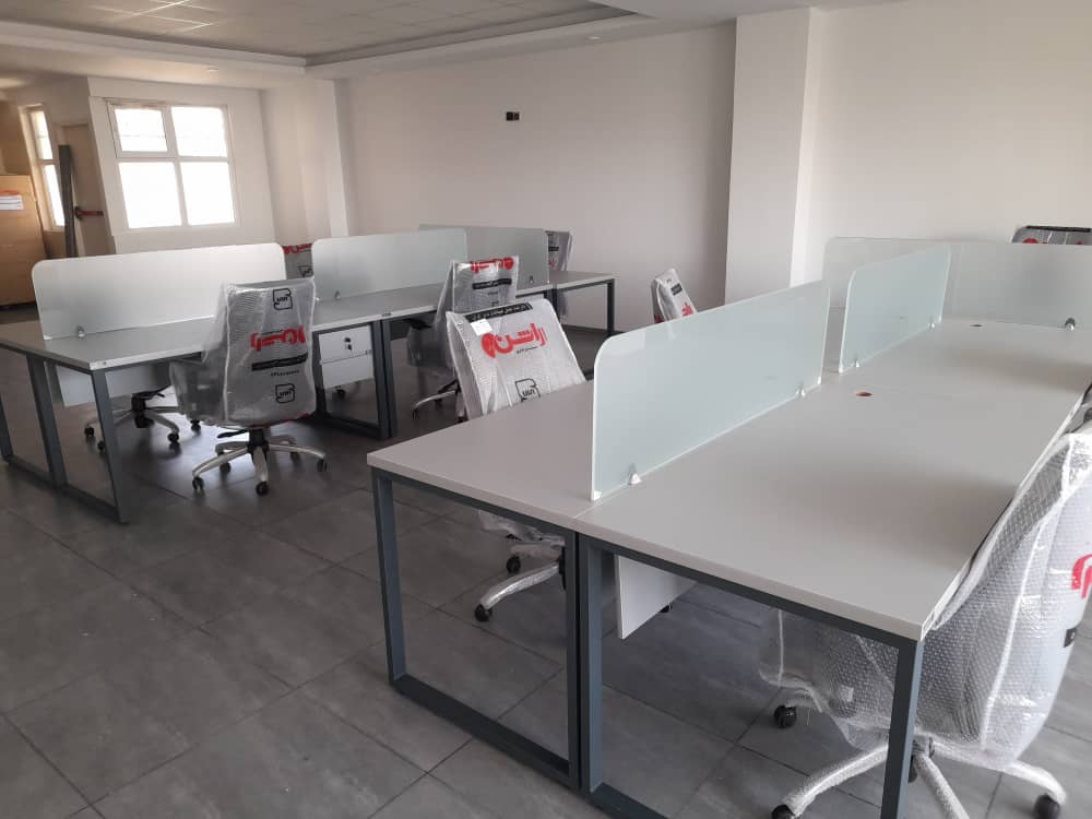 میز کار گروهی