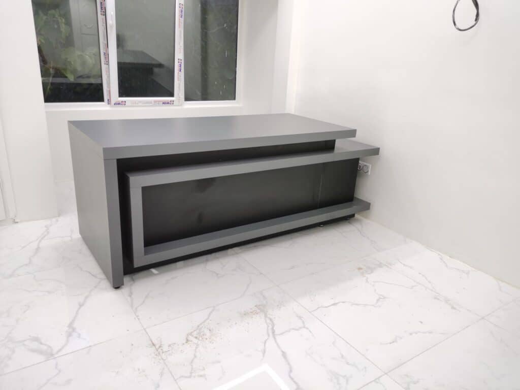 میز مدیریتی 1