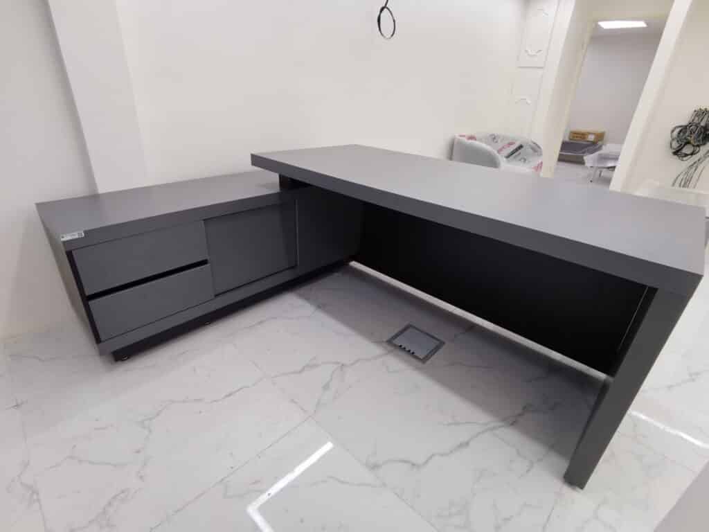 میز مدیریتی 11